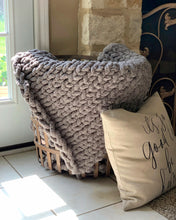 Load image into Gallery viewer, Chunky Knit Chenille Blanket