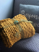Load image into Gallery viewer, Chunky Knit Chenille Blanket
